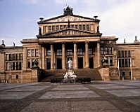 01-Classicism-Schinkel-Schauspielhaus (1818).jpg